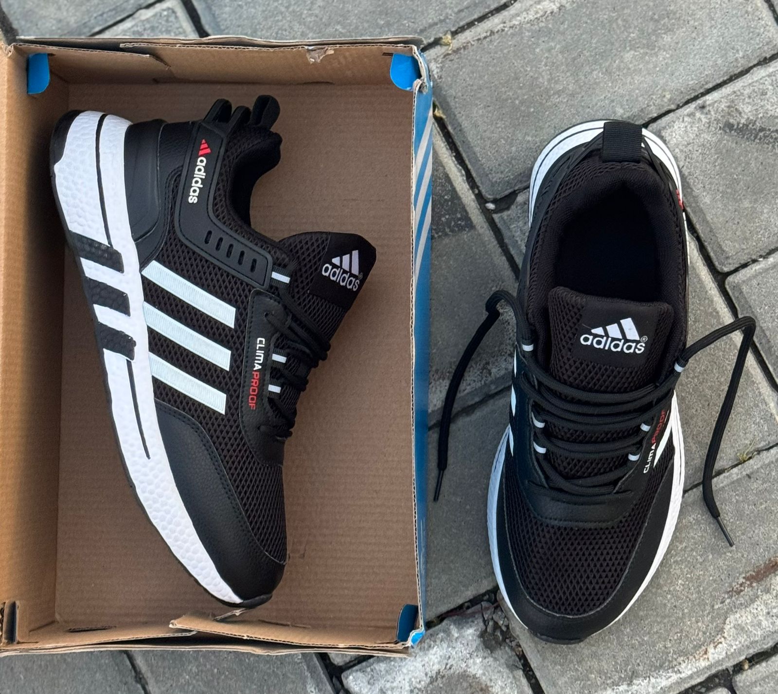фото Мужские весенние кроссовки Adidas 903116 оптом с доставкой