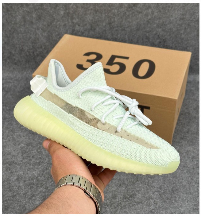 фото летние женские кроссовки оптом