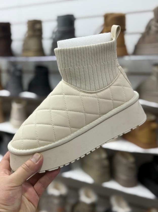 фото зимние женские угги оптом