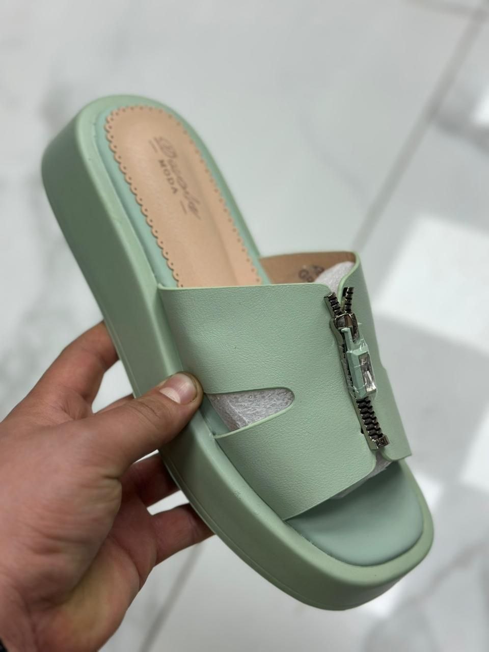 фото летние женские шлепанцы оптом