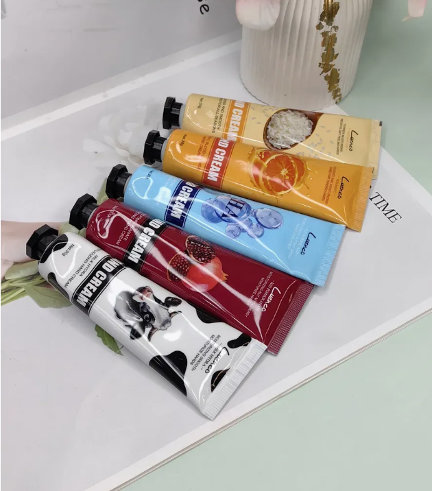 картинка Набор кремов для рук 5 в 1 30 гр от магазина Одежда+