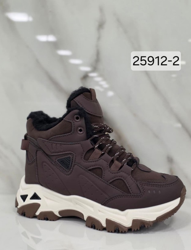 фото зимние женские кроссовки оптом с доставкой