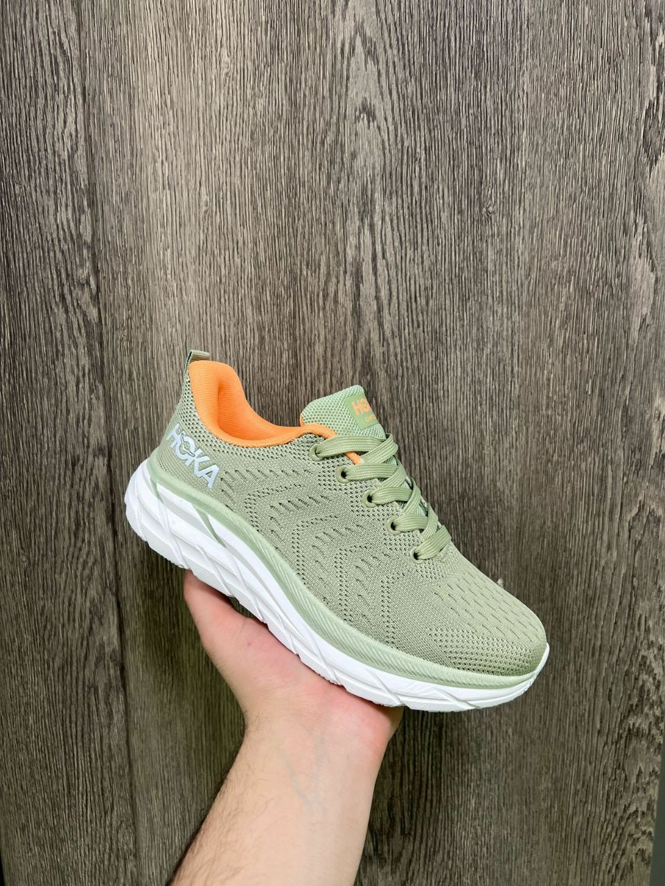 фото весенние женские кроссовки оптом