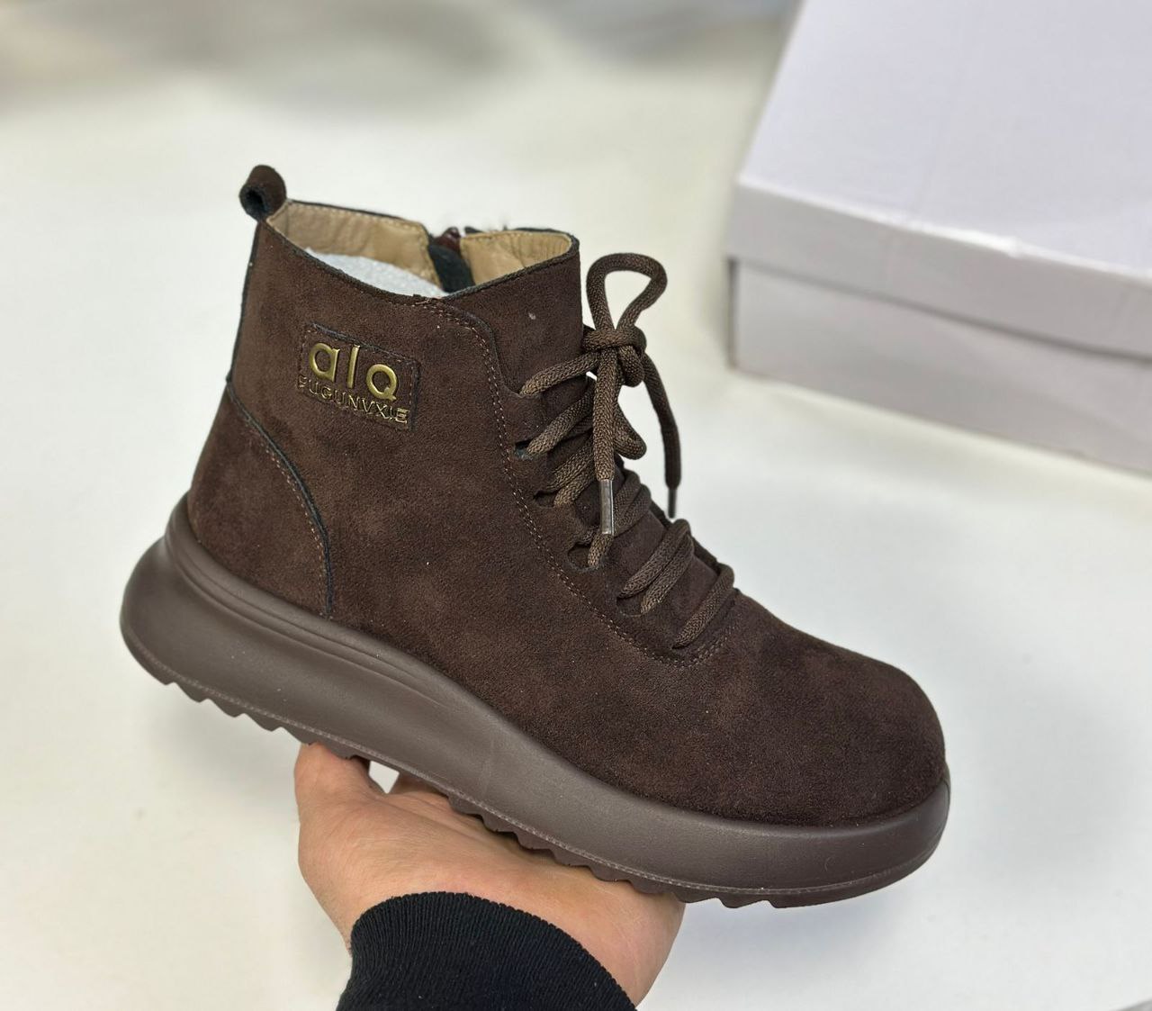 фото весенние женские ботинки оптом