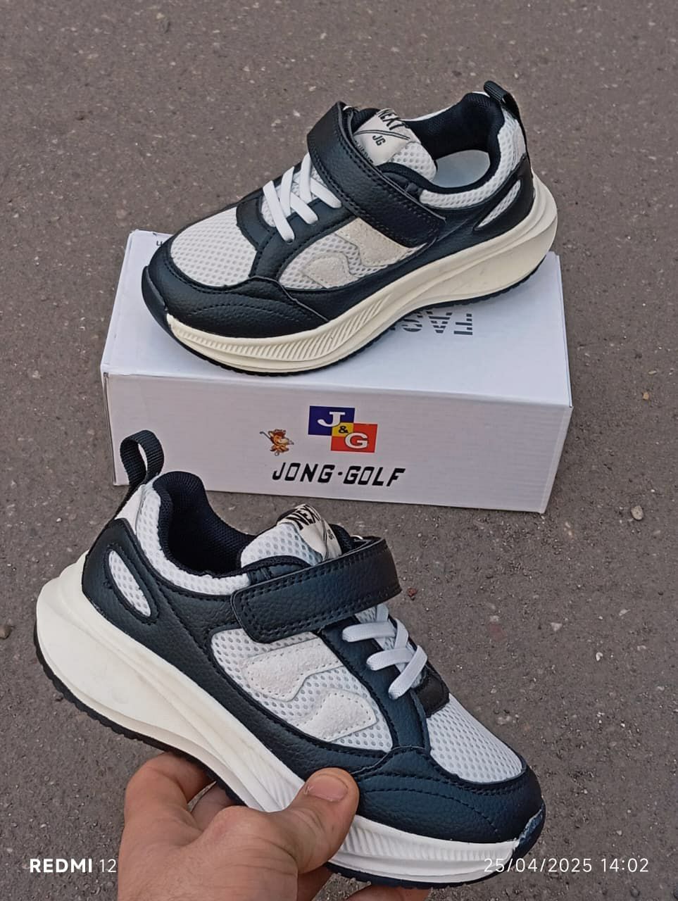 фото весенние кроссовки для мальчиков оптом