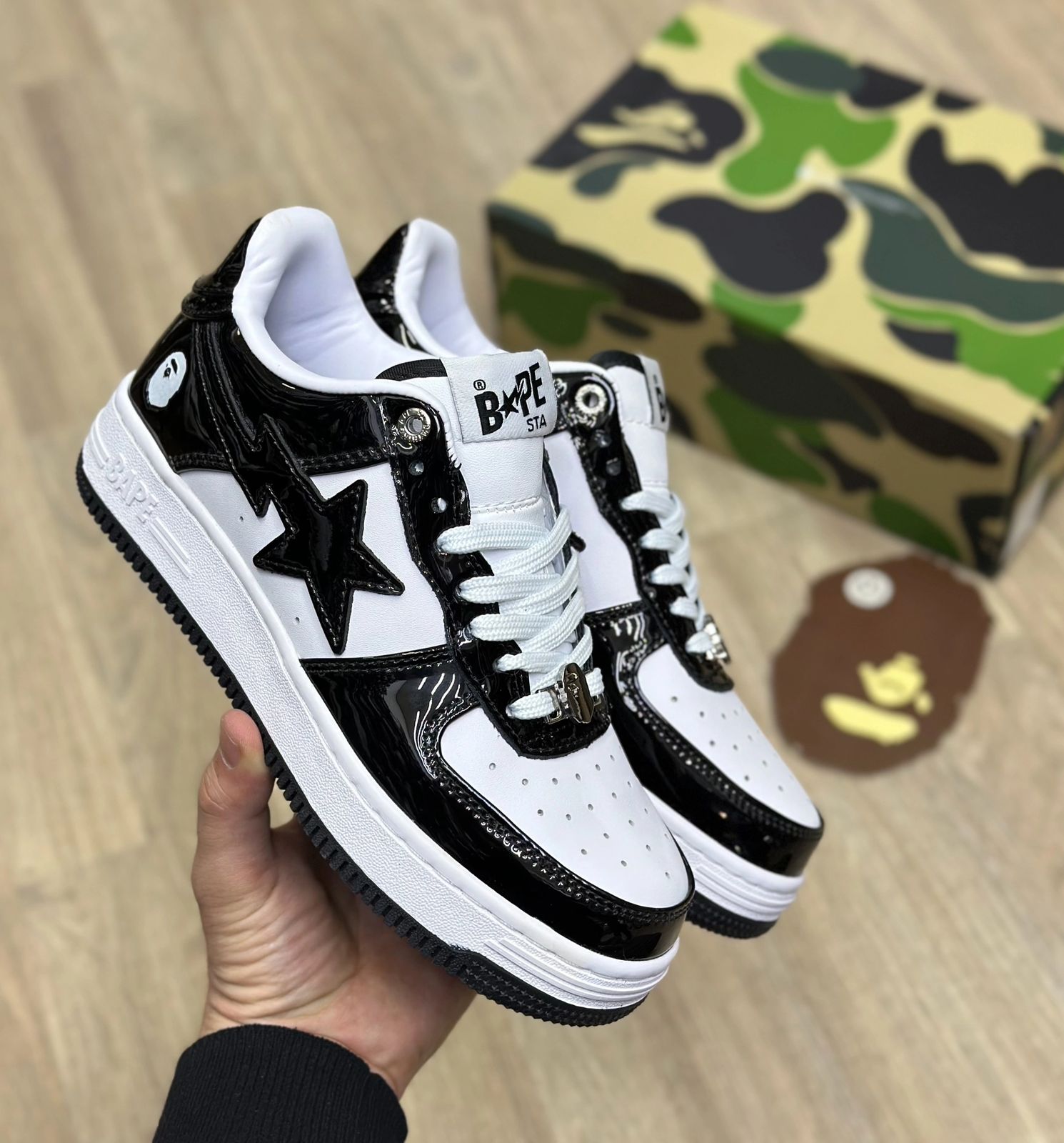 фото весенние женские кроссовки оптом