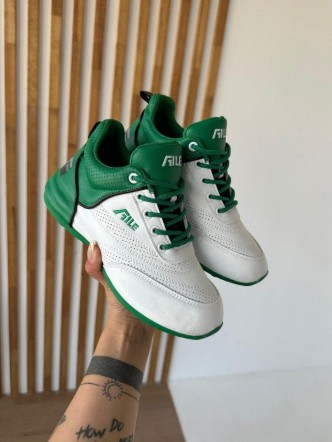 фото весенние женские кроссовки оптом