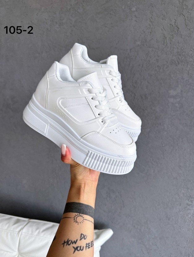 фото осенние женские кроссовки опт в России