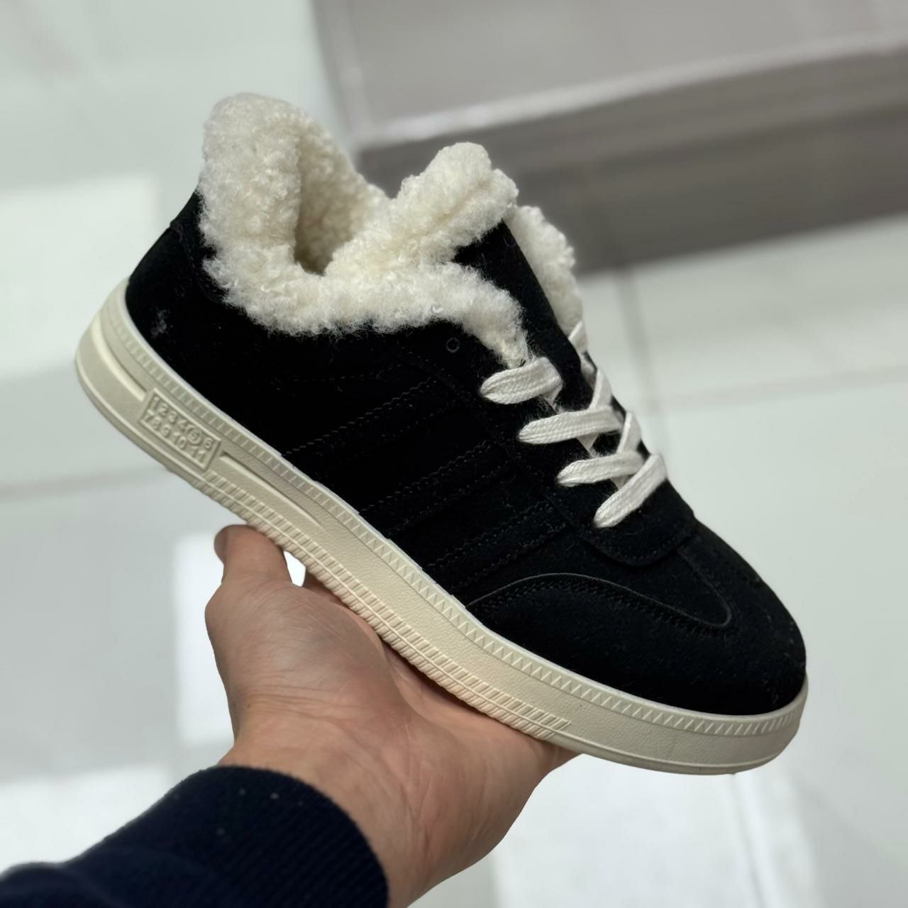 фото зимние женские кроссовки оптом с доставкой