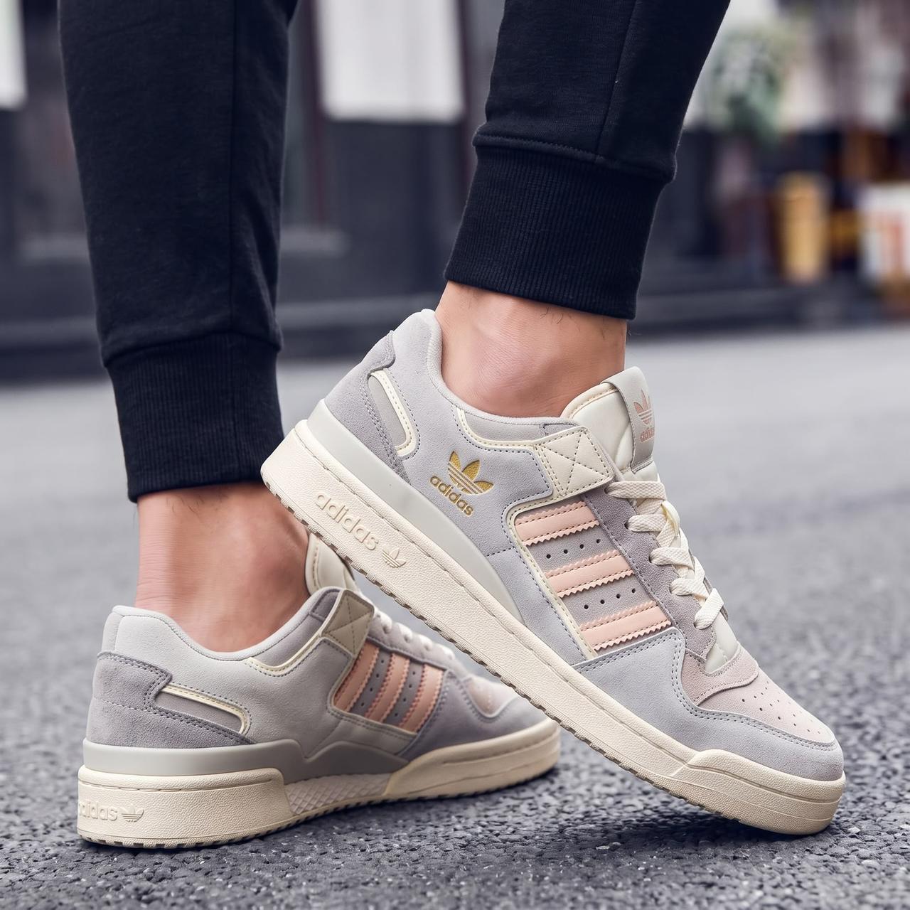 фото женские кроссовки adidas серые с розовыми вставками 868632 оптом