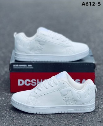 фото весенние мужские кроссовки оптом с доставкой