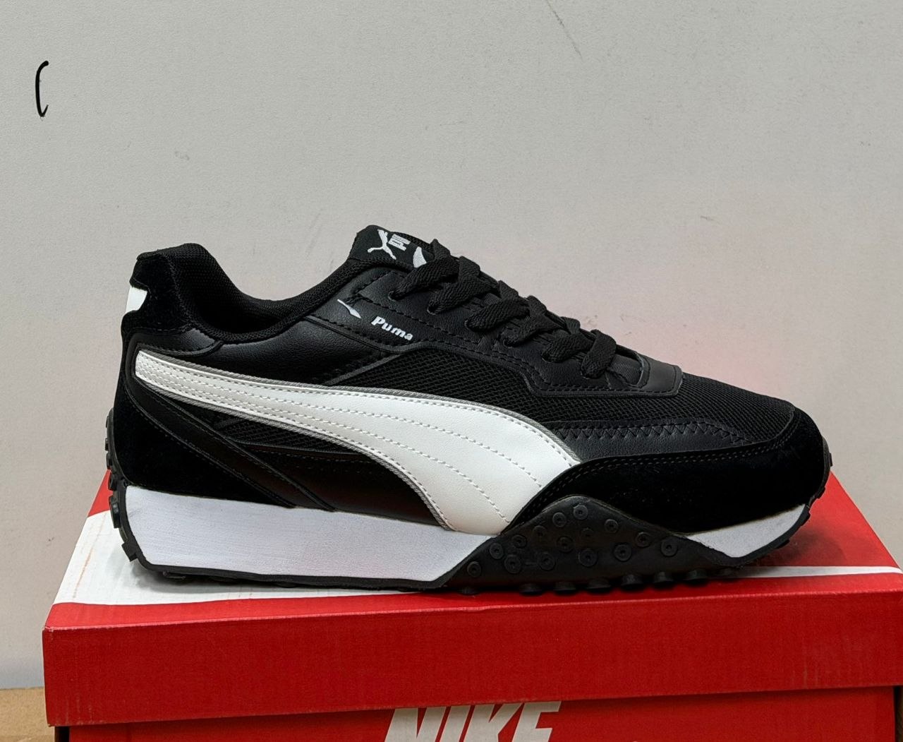 фото весенние мужские кроссовки оптом с доставкой