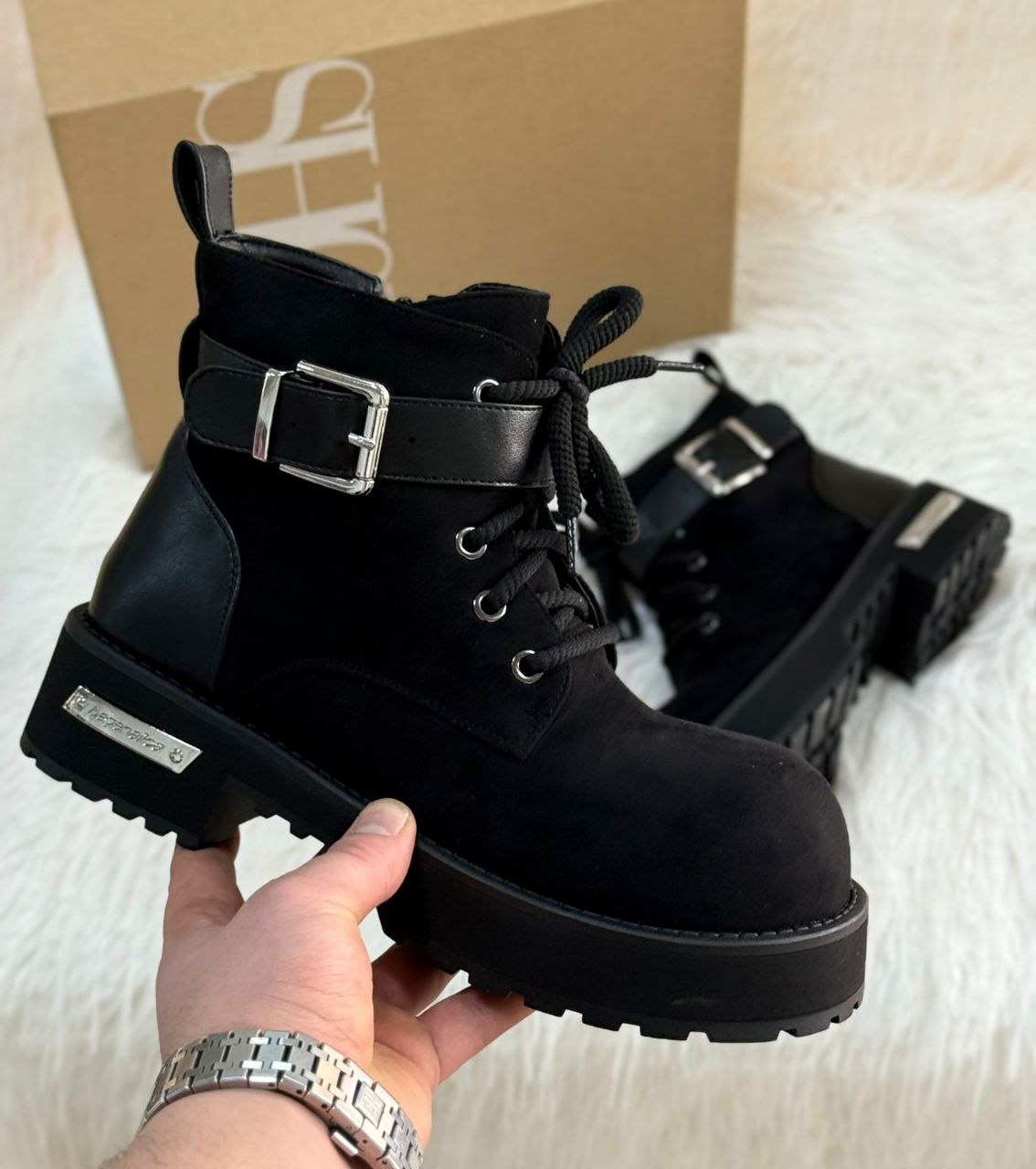 фото весенние женские ботинки оптом