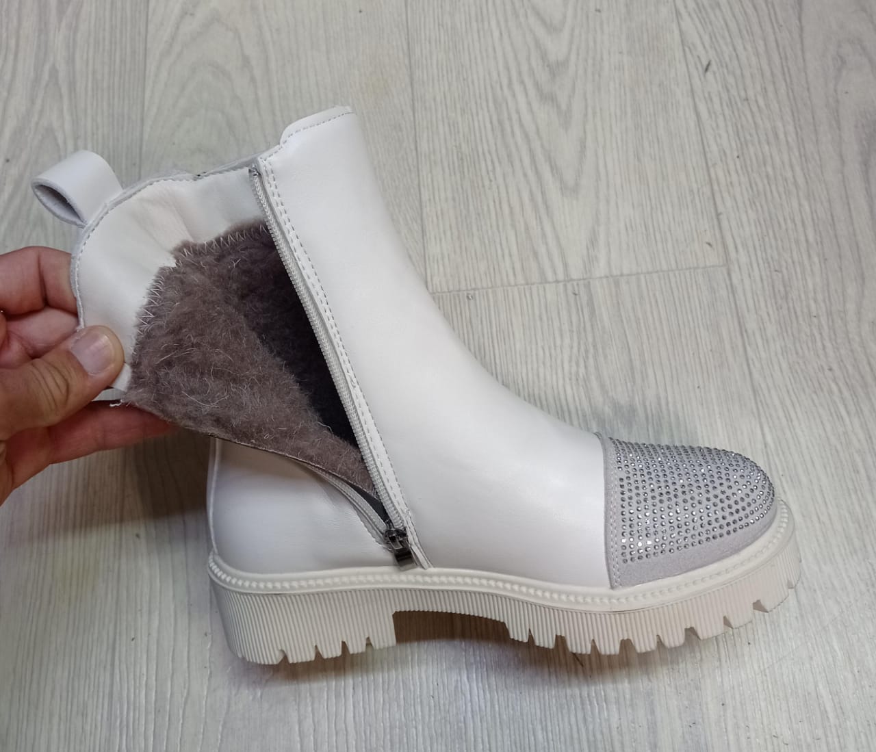 фото зимние женские ботинки оптом от производителя