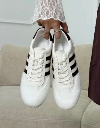 фото весенние женские кеды оптом