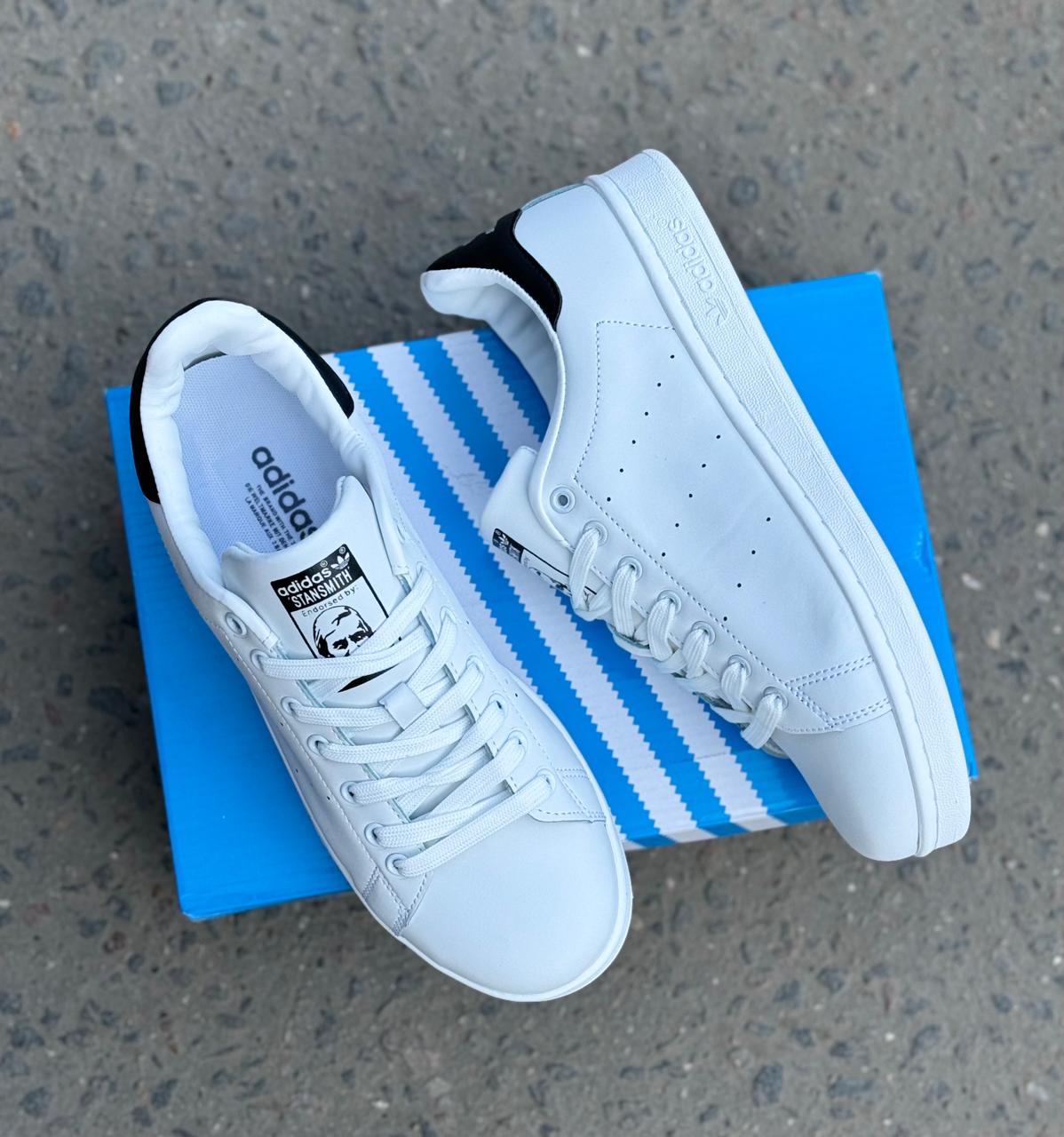 фото Мужские белые кроссовки Adidas 707460 оптом с доставкой