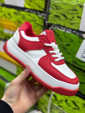 фото весенние женские кроссовки оптом