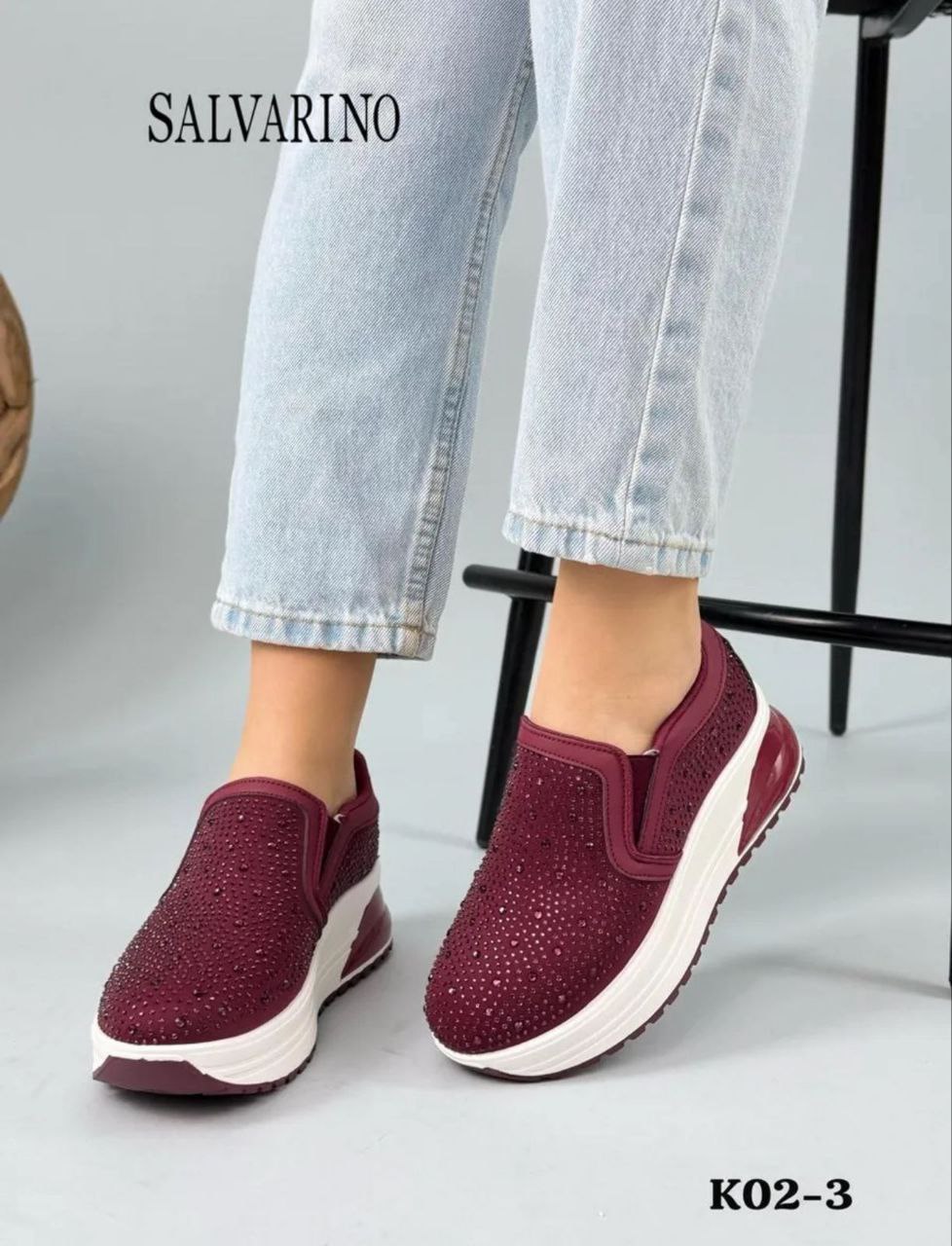 фото весенние женские кроссовки оптом