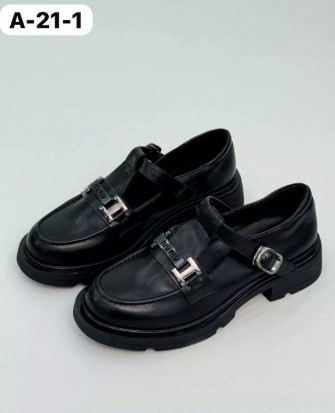 фото весенние женские лоферы оптом