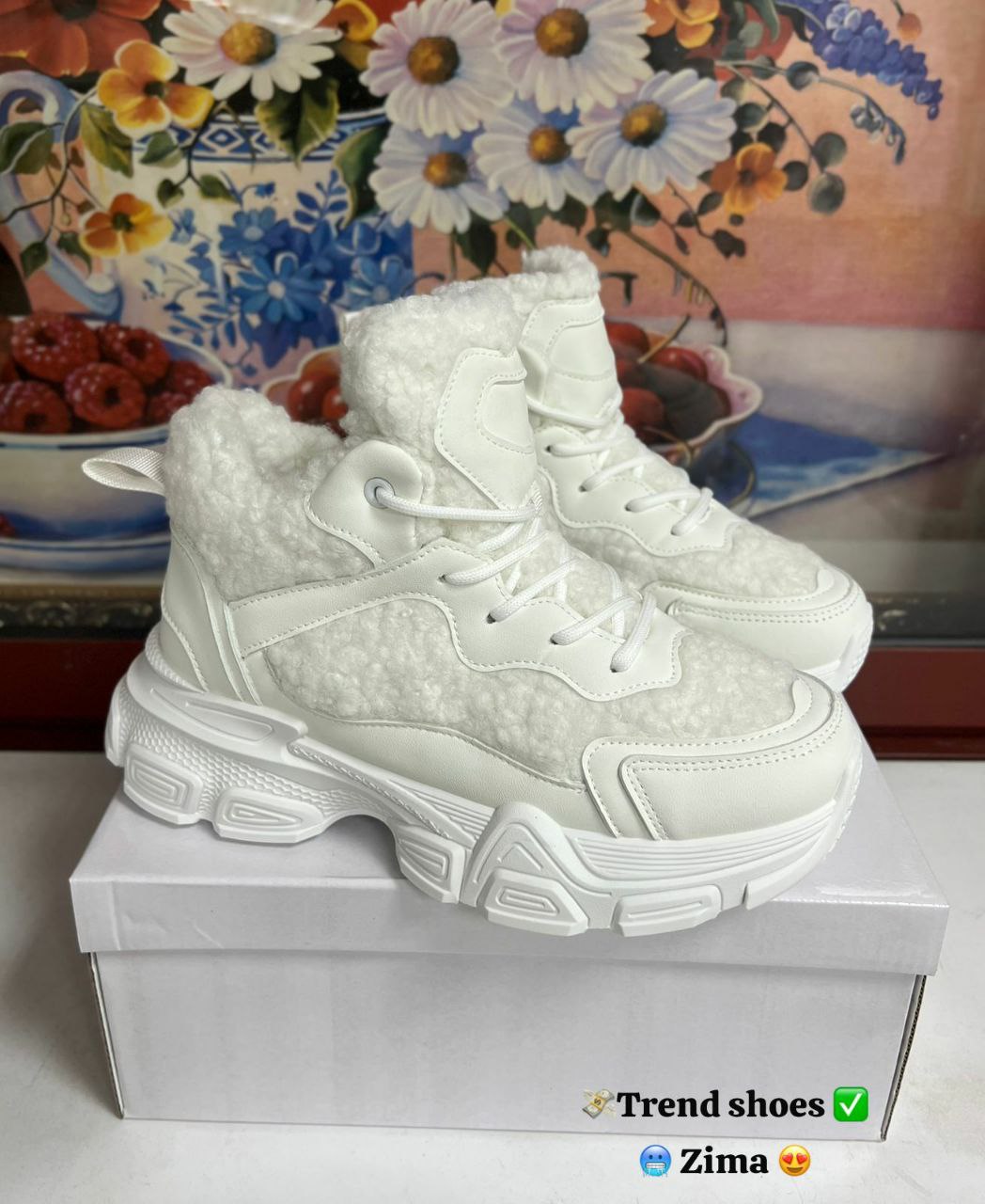 фото зимние женские кроссовки оптом с доставкой