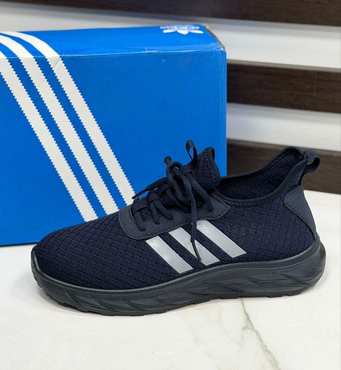 фото весенние мужские кроссовки оптом с доставкой