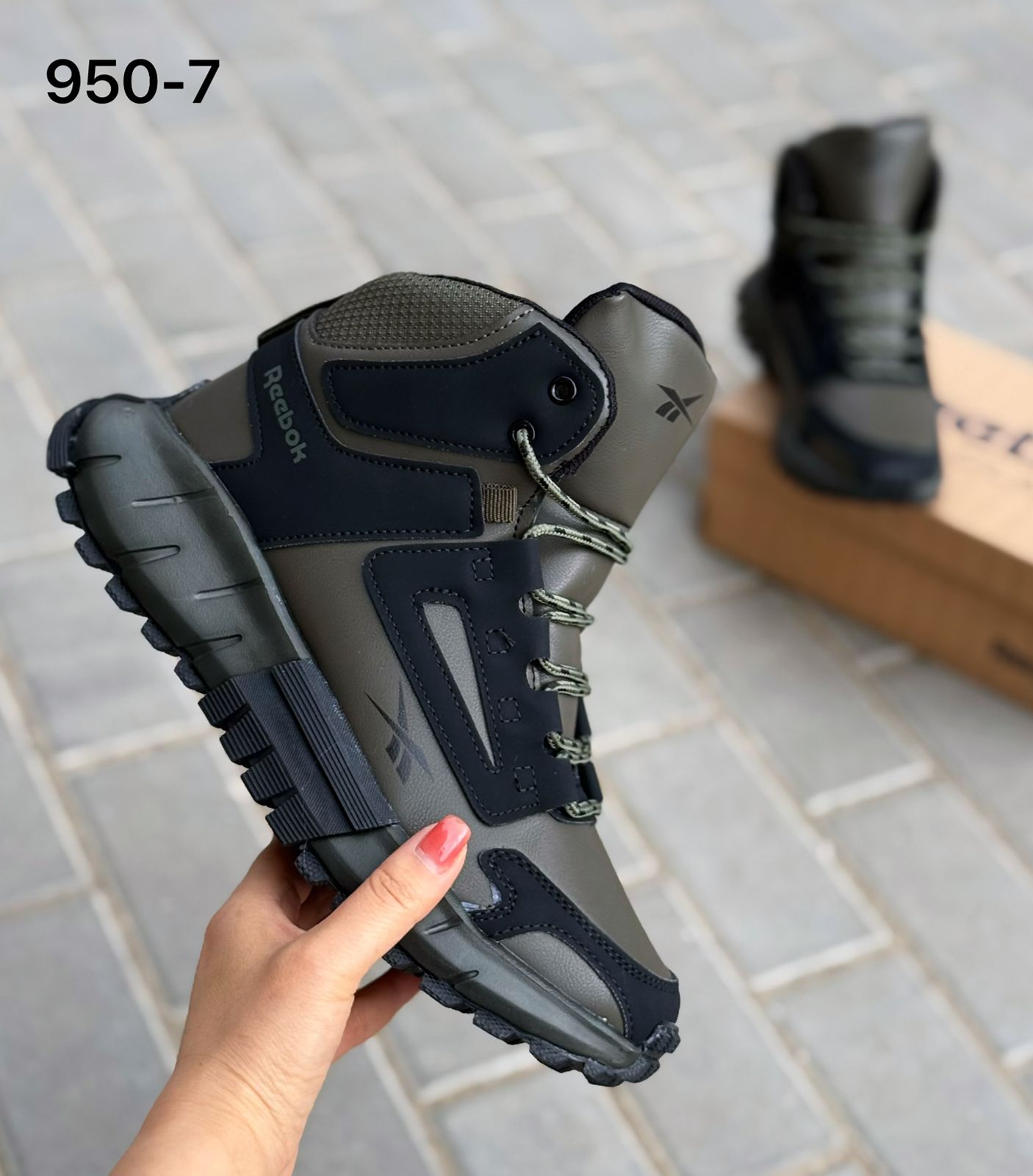 фото зимние мужские кроссовки оптом