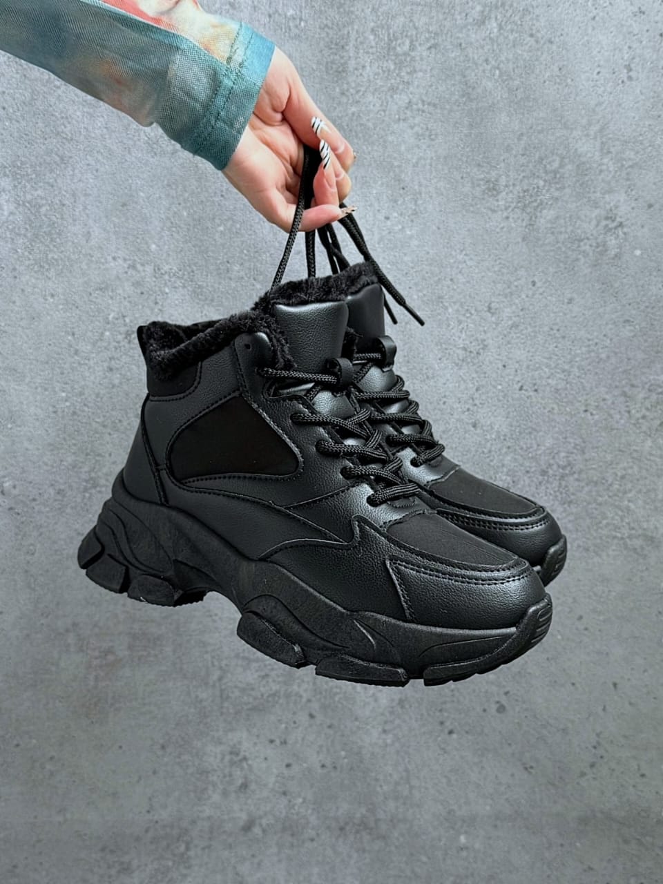 фото зимние женские кроссовки оптом с доставкой