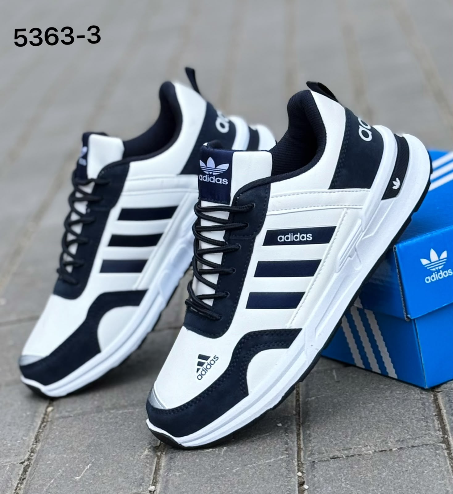 фото мужские осенние кроссовки adidas 913365 оптом