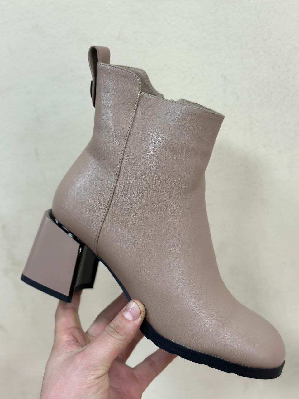 фото зимние женские ботинки оптом от производителя