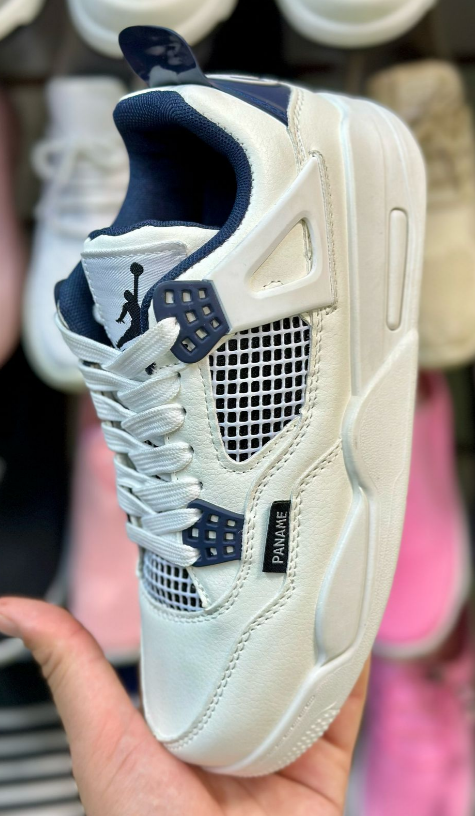 фото весенние женские кроссовки оптом