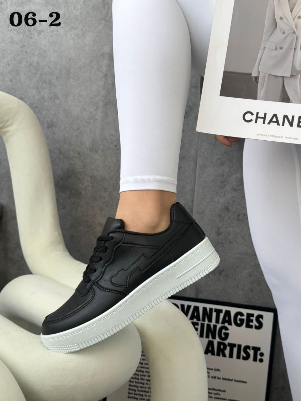 фото весенние женские кроссовки оптом