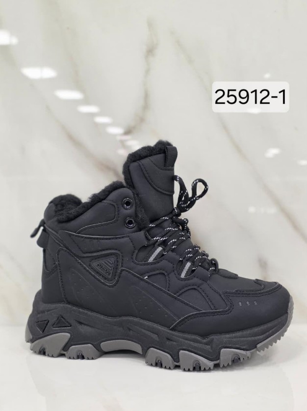 фото зимние женские кроссовки оптом с доставкой