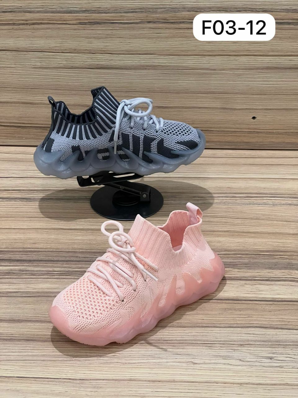 фото весенние кроссовки для девочек оптом