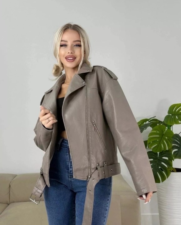 картинка Куртка от магазина Одежда+