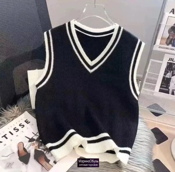 картинка Жилет от магазина Одежда+