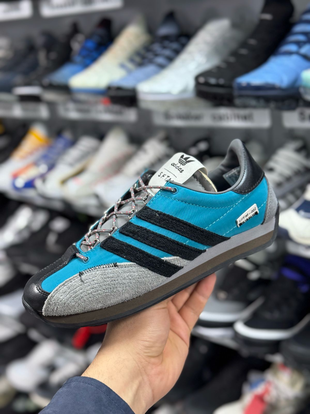 фото весенние мужские кроссовки оптом с доставкой