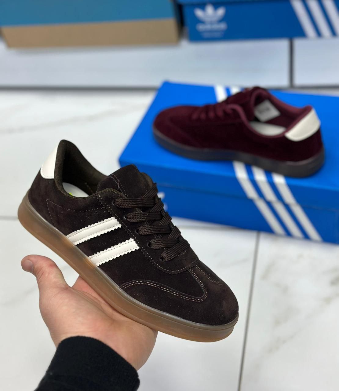 фото весенние женские кроссовки оптом