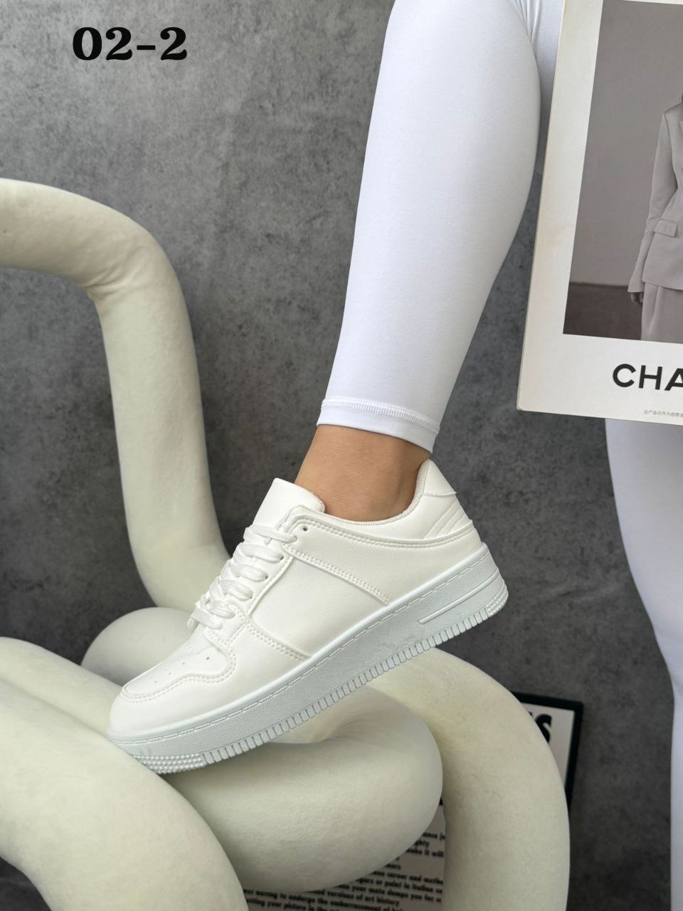 фото весенние женские кроссовки оптом