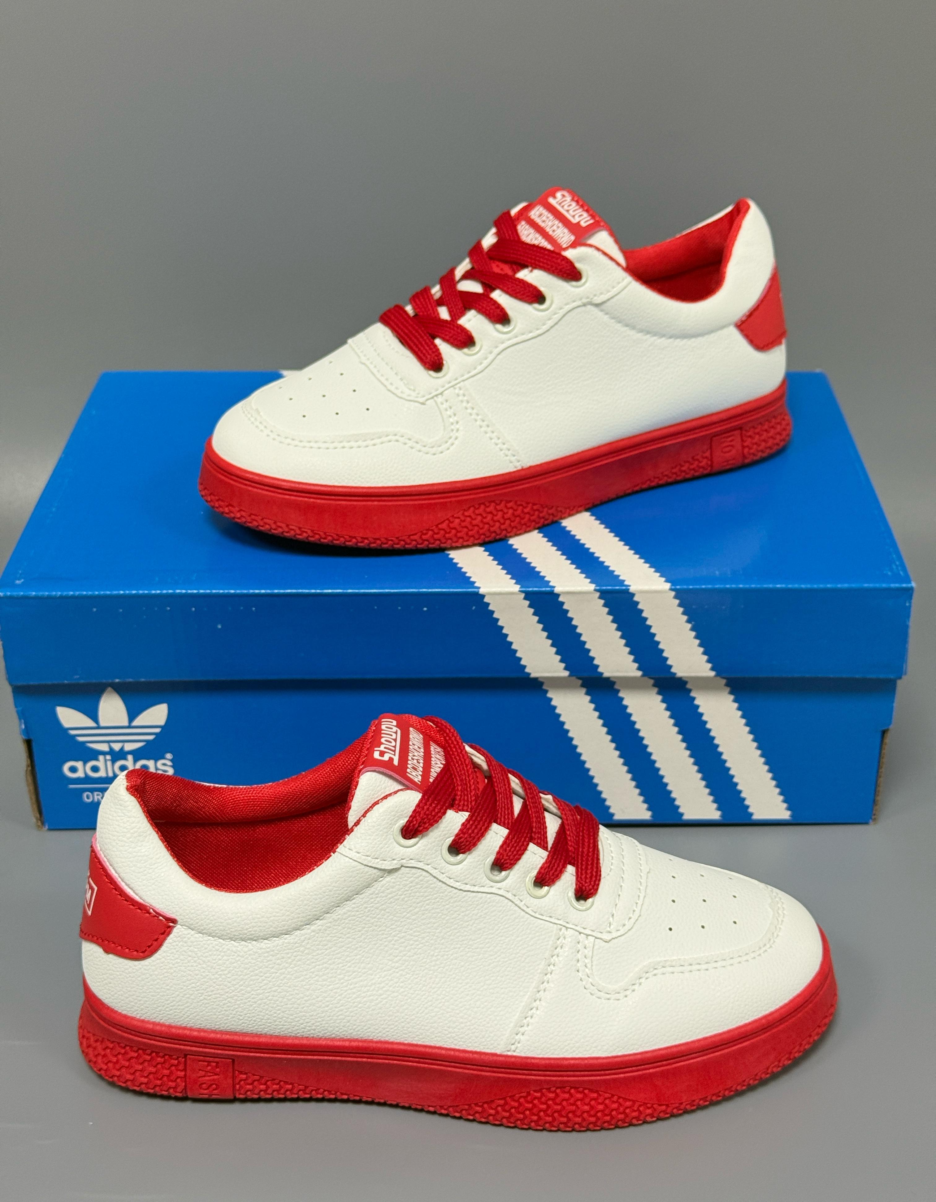 фото весенние кроссовки для девочек оптом