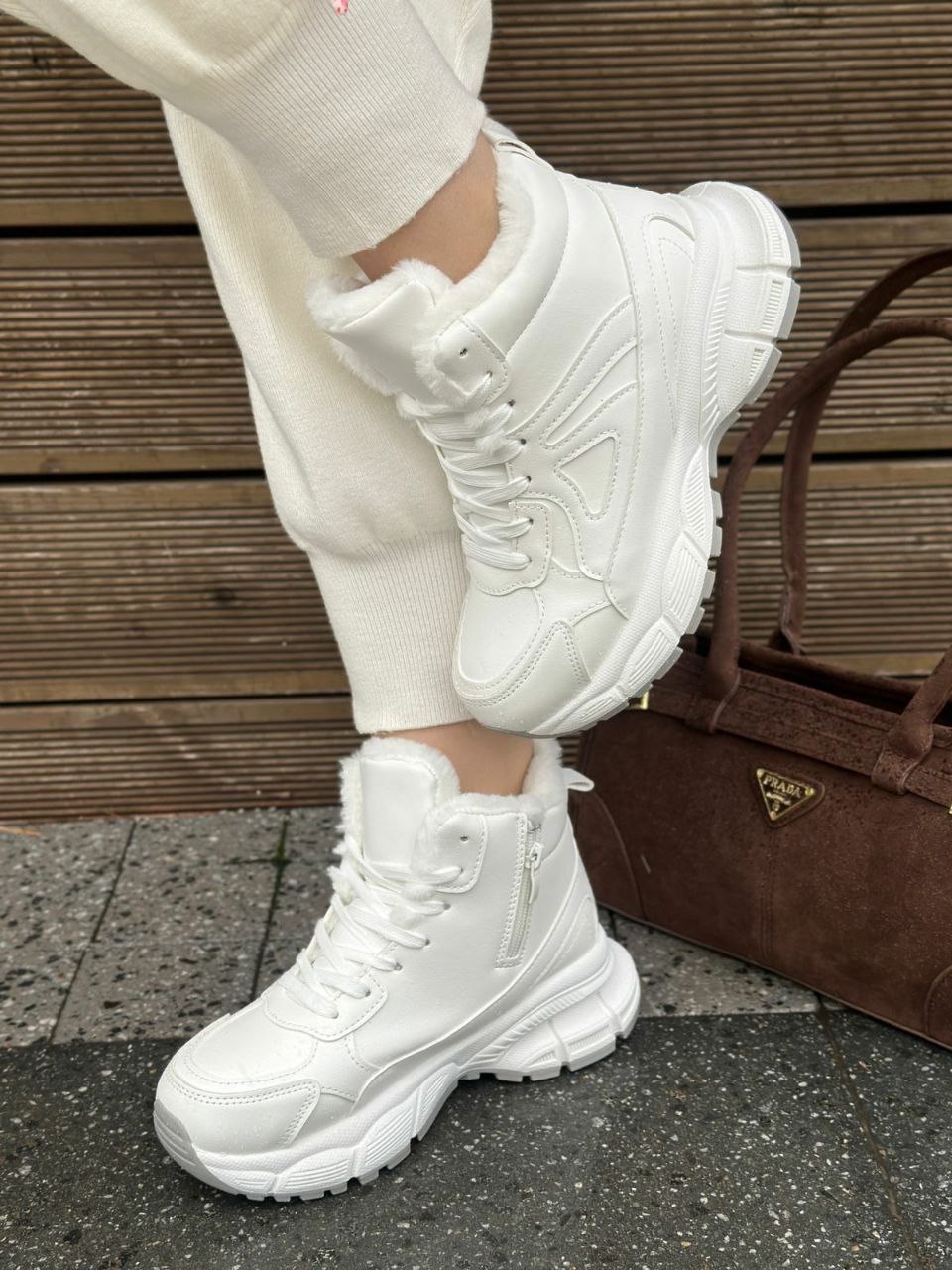 фото зимние женские кроссовки оптом с доставкой