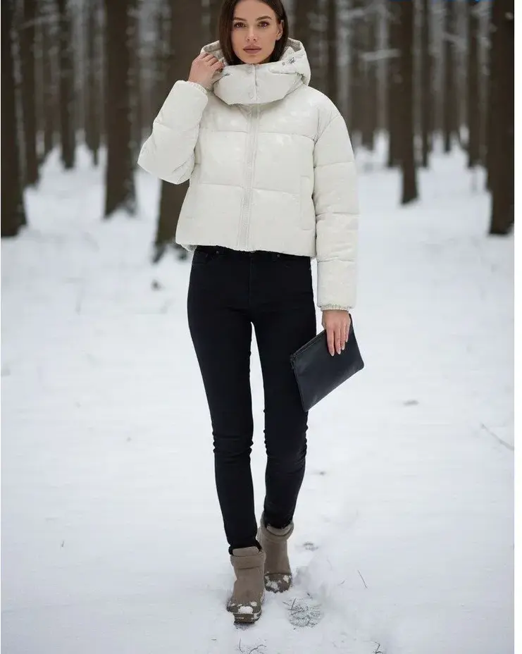 картинка Укороченный пуховик с капюшоном от магазина Одежда+