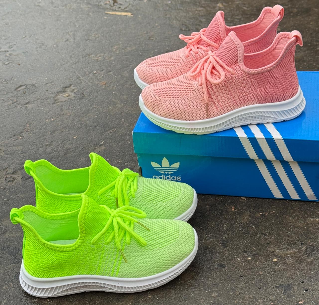 фото детские кроссовки 368213 оптом