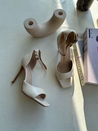 фото весенние женские босоножки оптом