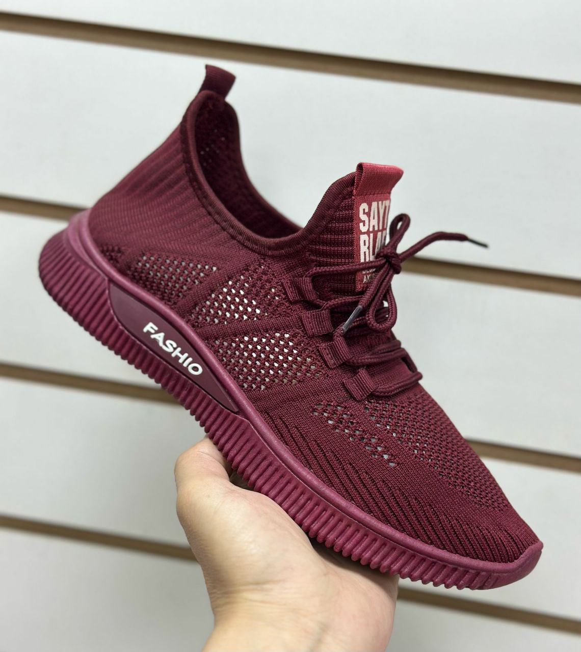 фото весенние мужские кроссовки оптом с доставкой