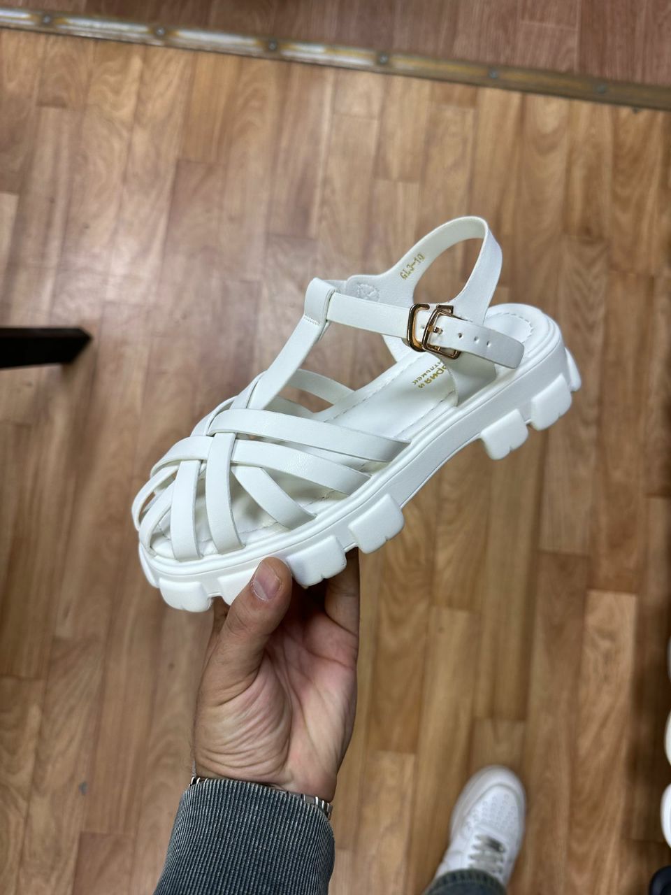 фото летние босоножки для девочек оптом