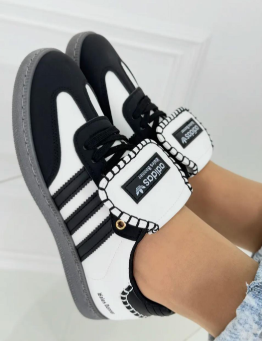 фото летние женские кроссовки оптом