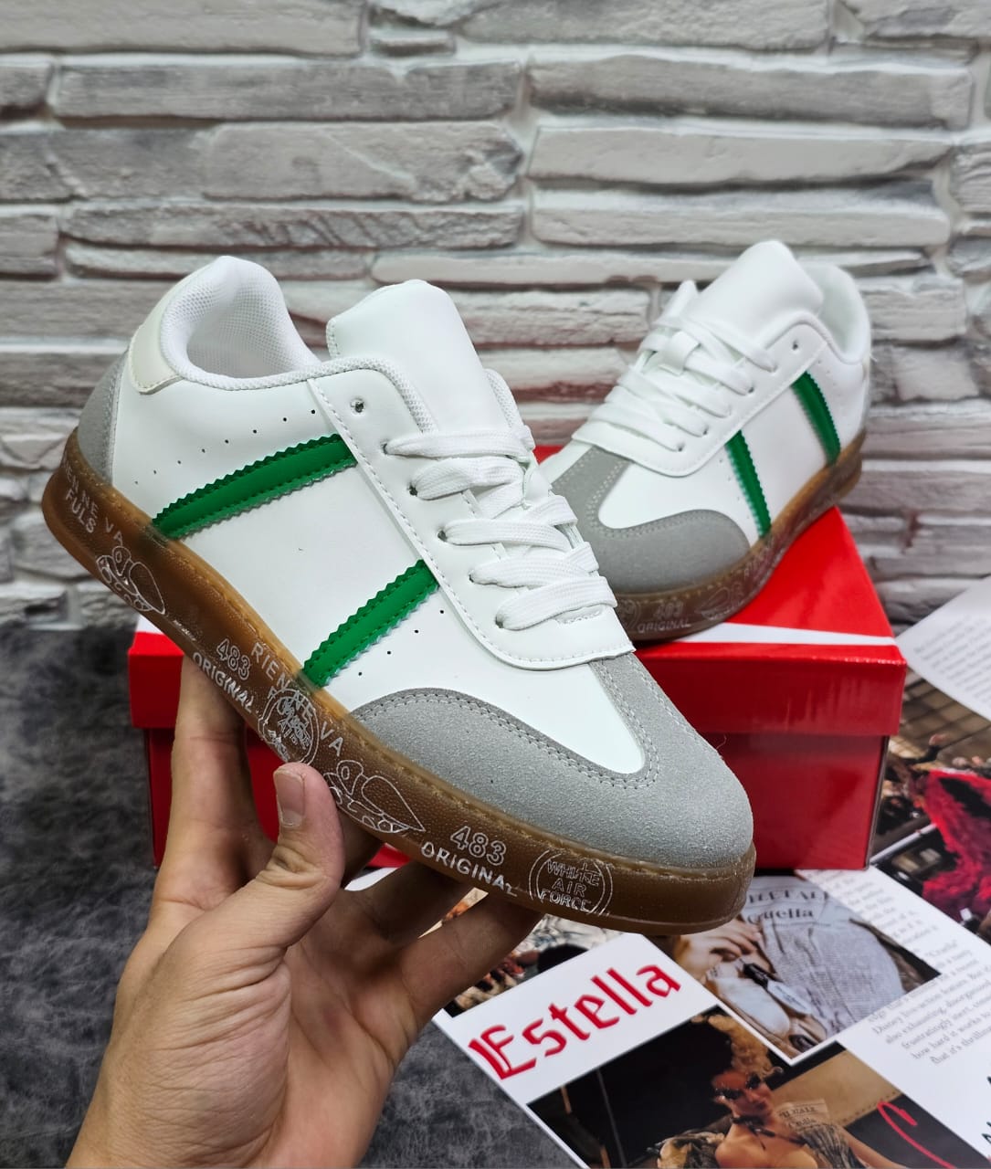 фото весенние женские кроссовки оптом