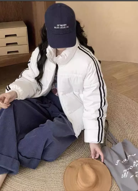 картинка Куртка от магазина Одежда+