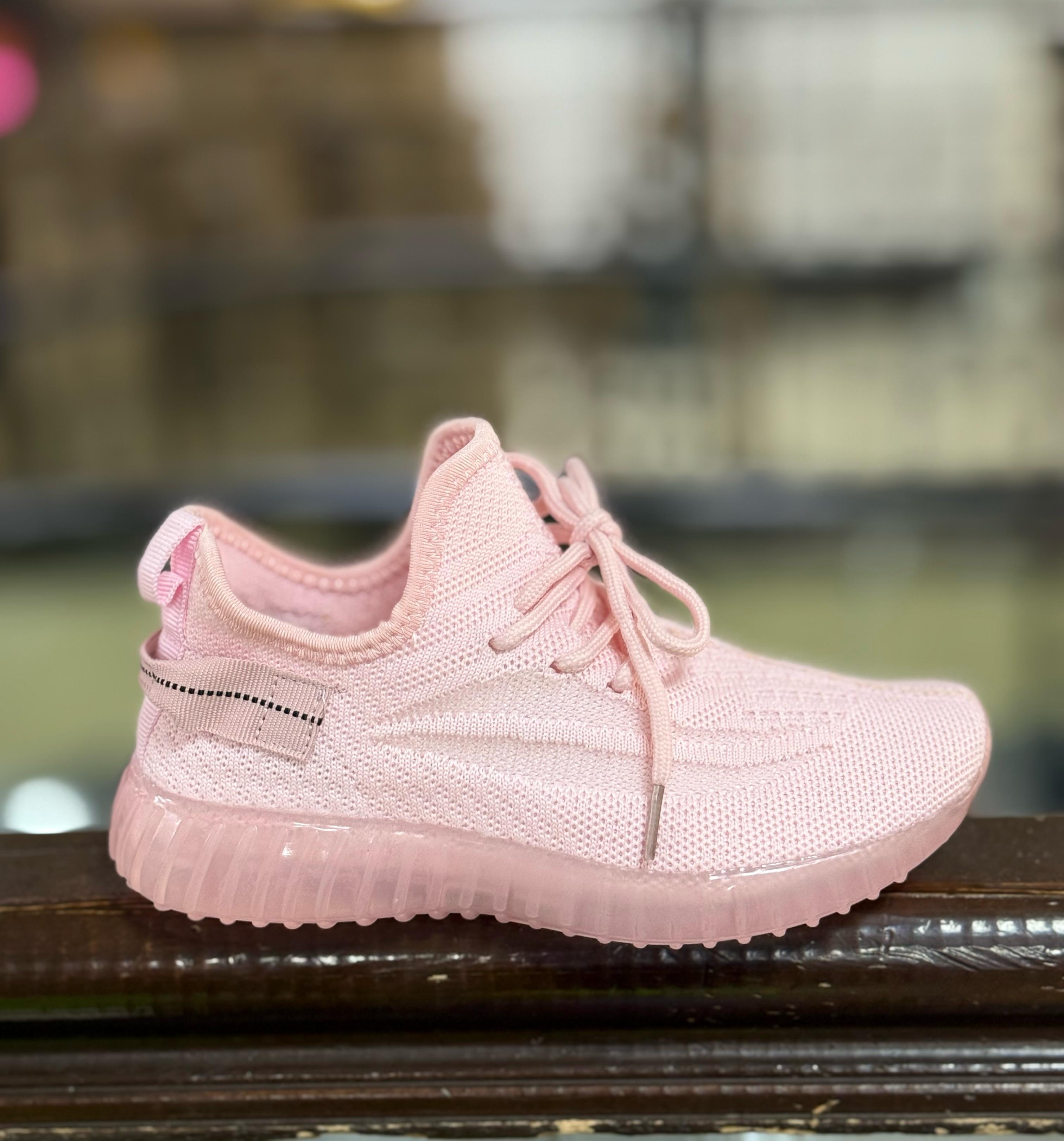 фото весенние кроссовки для девочек оптом