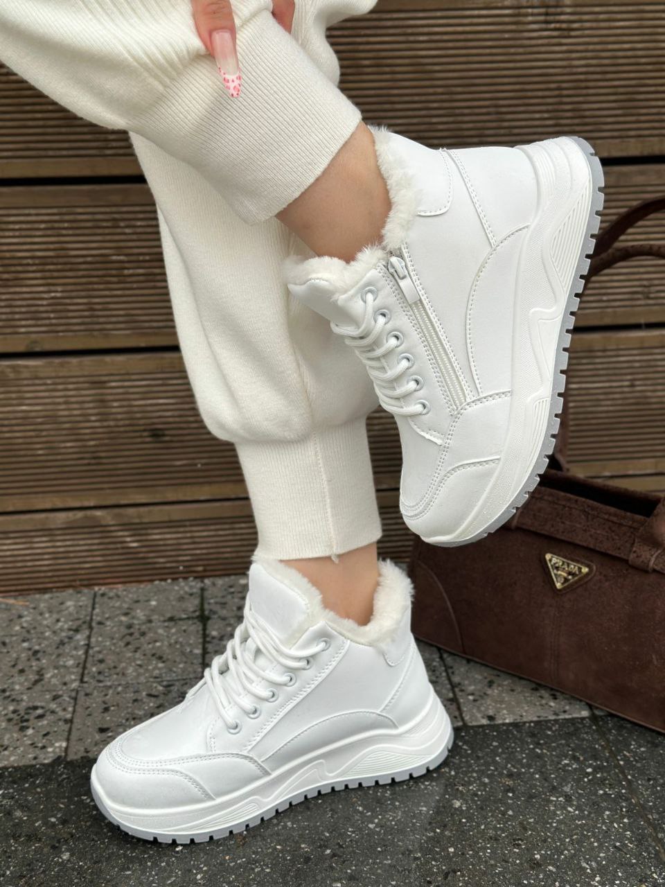 фото зимние женские кроссовки оптом с доставкой